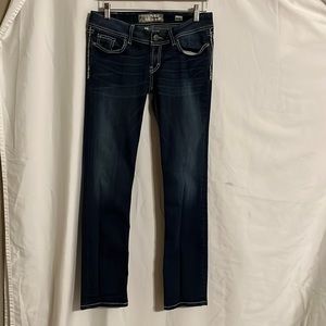 BKE Women’s Straight leg Jean 28R